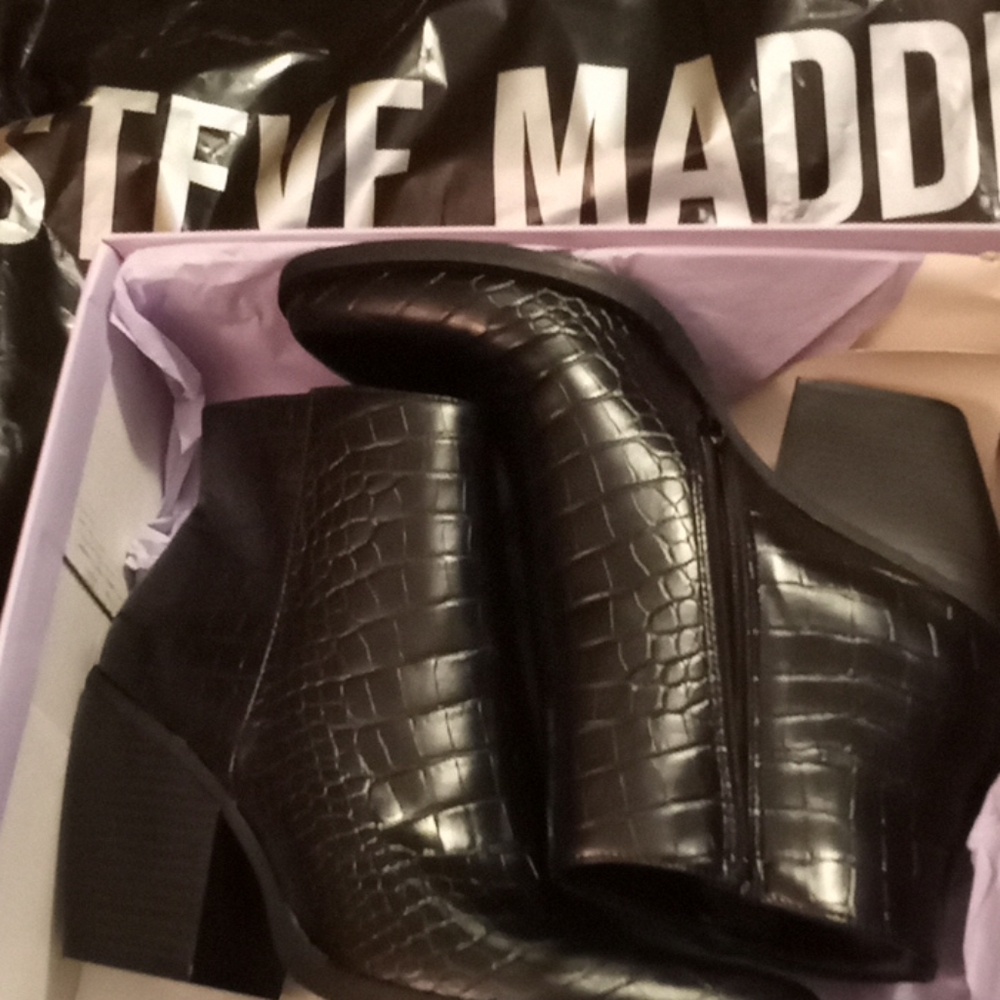 Steve Madden Brand New Boots